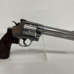 !! NEUF !! REVOLVER SMITH&WESSON 629 DELUXE CALIBRE 44MAG