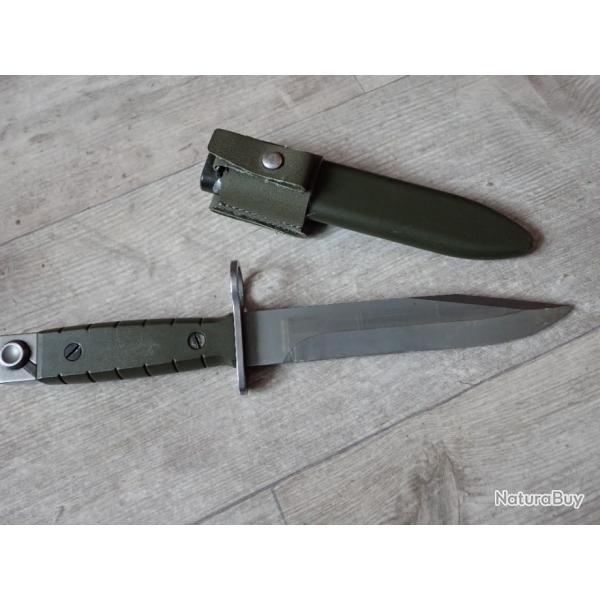 BAIONNETTE SUISSE FASS 90 ou Stgw 90 WENGER + porte fourreau - Peut servir dague de chasse