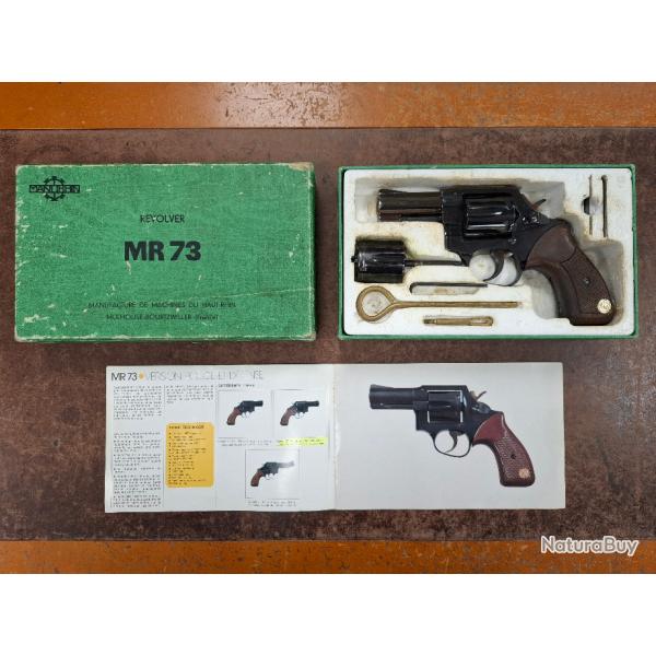 Revolver Manurhin MR73 cal 9x19 et 357 MAG