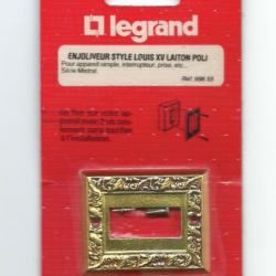 VINTAGE LEGRAND ENJOLIVEUR CACHE D'INTERRUPTEUR Style LOUIS XV LAITON réf 99855