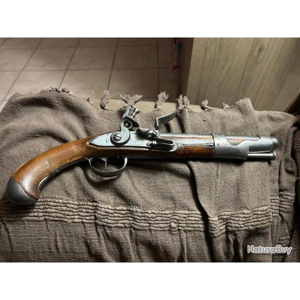 Pistolet 1763-1766 Manufacture de Charleville