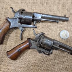 Lot de 2 pistolets à broche type lefaucheux  1 sans réserve