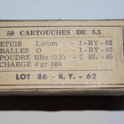 vends 50 anciennes cartouches 22 Long Rifle militaire. Boite non ouverte, collector.