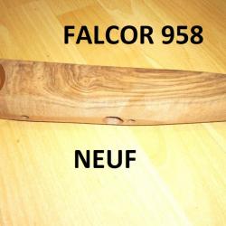 devant bois fusil FALCOR 958 à vernir entraxe 98mm MANUFRANCE - VENDU PAR JEPERCUTE (S20M346)