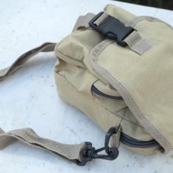 GENRE MILITAIRE  - petite sacoche civile en bandoulière beige - ref EBR24SAC002