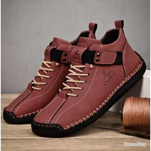 Chaussure en Cuir SALKIN,  du 39 au 48 ..Coloris Rouge/Bordeaux