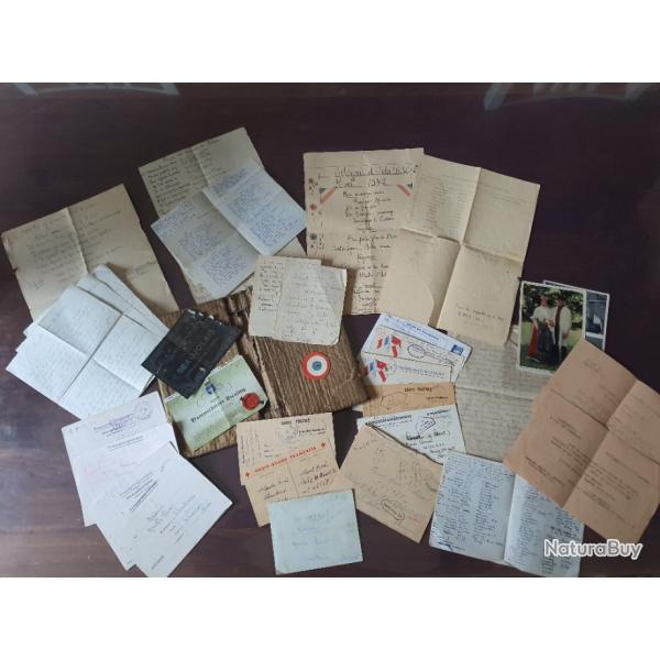 mouvant lot de documents prisonnier de guerre Stalag XI B WW2  dans leur portefeuille de  captivit