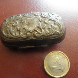 Coffret double antique pour pièce souverain