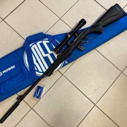 Vends PACK carabine ROSSI cal.22LR mod.8122 composite toute équipée