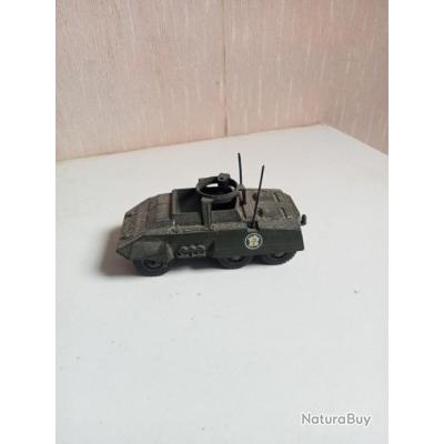 SOLIDO COMBAT-CAR M 20 1961/80 ref 200 bon état manque mitrailleuse N°2