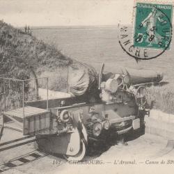CPA - CHERBOURG L'Arsenal -canon de 320  mm.court N°108