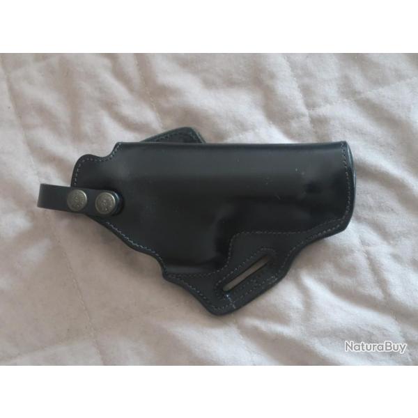 Etui en cuir SKORPION neuf pour beretta 92 ou drivs REF @