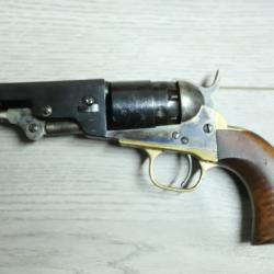 Revolver Uberti ; 36 Black Powder (1 sans réserve) #2068