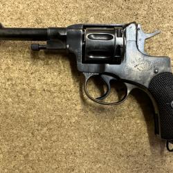 revolver NAGANT 1895 - Tsar