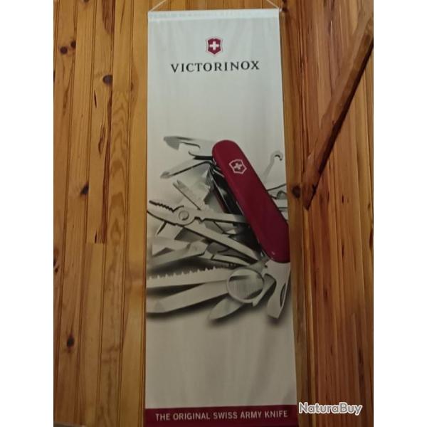 BANDEROLLE PUBLICITAIRE VICTORINOX TISSU