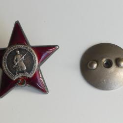 MEDAILLE INSIGNE U.R.S.S ORDRE DE L'ETOILE ROUGE METAL ARGENTE ET EMAILLE NUMEROTE
