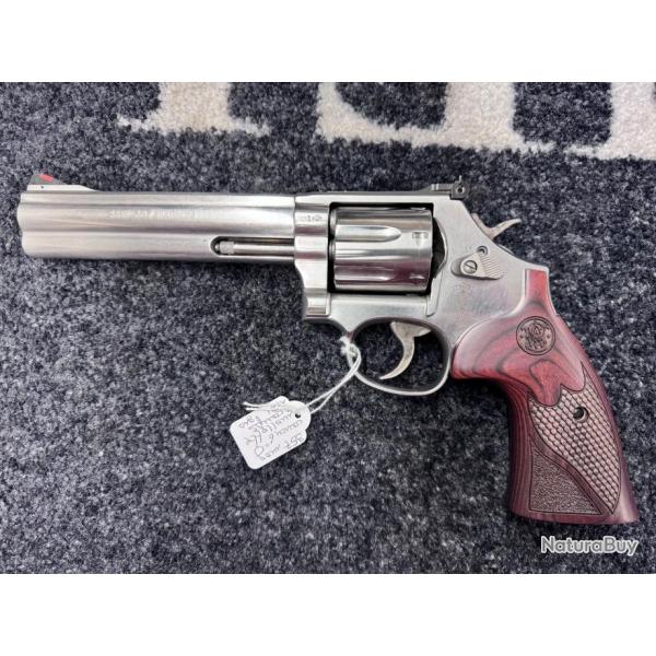 Smith & Wesson 686-6 Plus Deluxe 357 mag