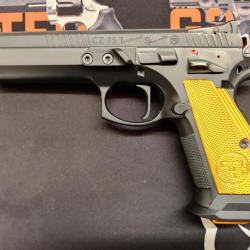 CZ 75 Tactical Sport Orange 40SW mm occasion