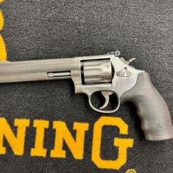 Smith & Wesson 617 22 lr 6"