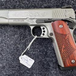 Smith & Wesson 1911 Machine Engraved 45 auto