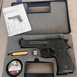 Vend pistolet à plomb Beretta M92 FS noir état neuf CO2 avec mallette de transport Beretta