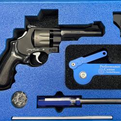 Revolver Smith & Wesson PC Model 327 WR - 9mm