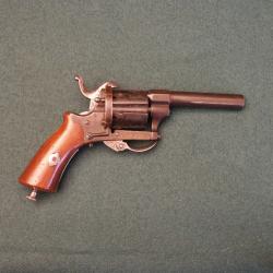 Revolver belge type Lefaucheux - Calibre 7mm broche. (A520)