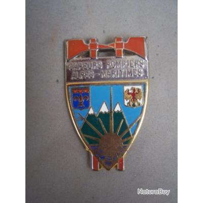 Insigne Ski Alpes – Pin's Club Français, Sports D'hiver, Porté