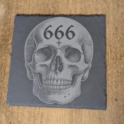 Plateau en ardoise gravé Crâne 666 Ésotérisme occultisme gothique diable sceau