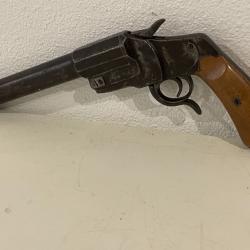 Pistolet Lance fusée allemand long canon  WW1