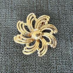 Broche Française en or rose massif 18 carats - intemporelle