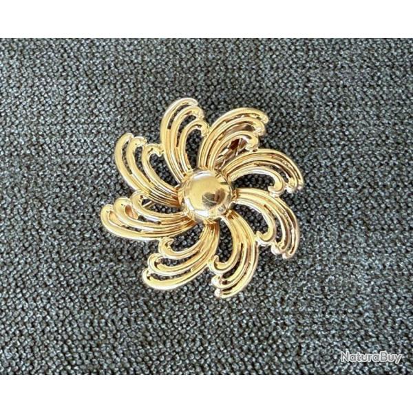 Broche Franaise en or rose massif 18 carats - intemporelle