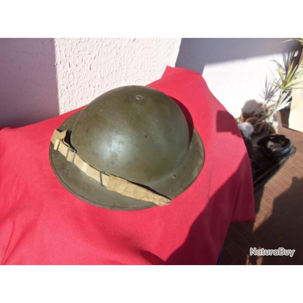 MILITARIA  CASQUE ANGLAIS OU BELGE