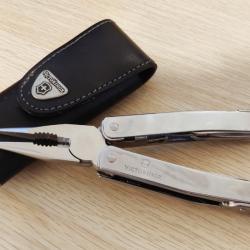 Victorinox Multitool Swisstool Spirit X + Pochette cuir