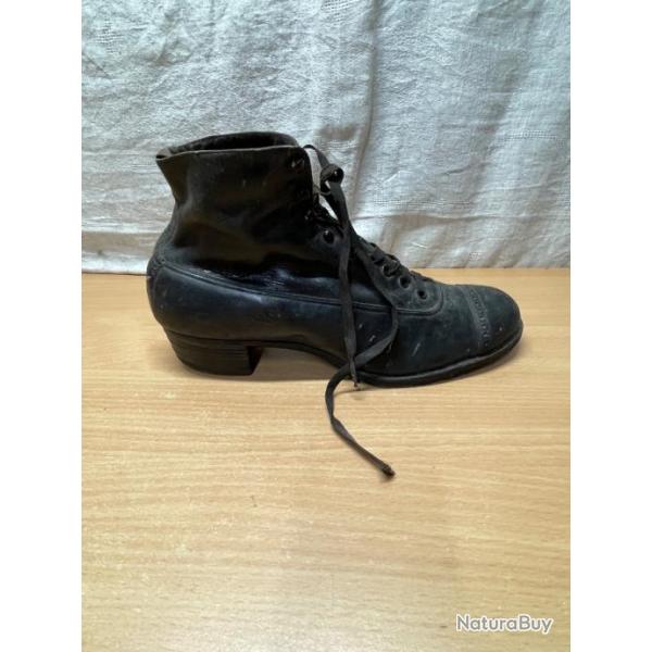 Ancienne brodequin militaire ww2