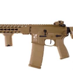 Delta Armory M4 SilentOps DMR FullMetal Tan Alpha AEG 1.8J Pack Complet