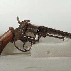 Revolver à broche de H.Malchair