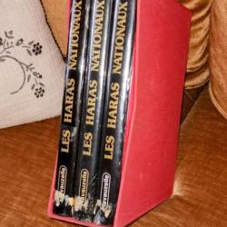 Les Haras Nationnaux LAVAUZELLE 3 Volumes jamais ouvert - 990 pages (cheval)