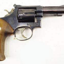 Revolver Smith & Wesson 15-3 38SP 4"