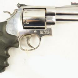 Revolver Smith & Wesson 629-4 1996 3" 44mag