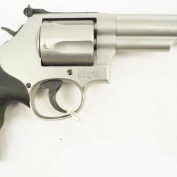 Revolver Smith & Wesson 69 44mag 2014 4"
