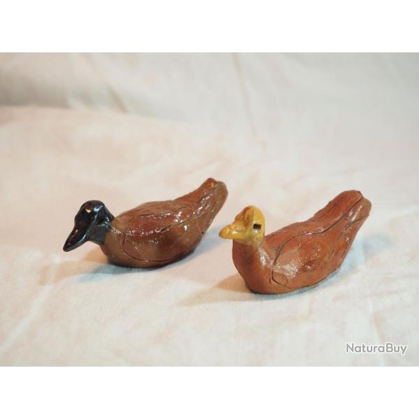 Appeaux anciens d'poque XIXime sicle - oiseaux en terre cuite colorise vernisse
