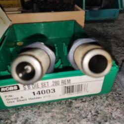 Jeu outil rcbs 280r et sertisseur lee