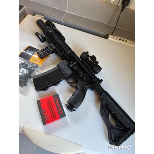 Umerex Toursekev M4 HDR50 19.9 Joules carabine de collection Beaucoup d'extras. comme neuf.