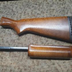 crosse et devant en bois de REMINGTON modèle 870 WINGMASTER