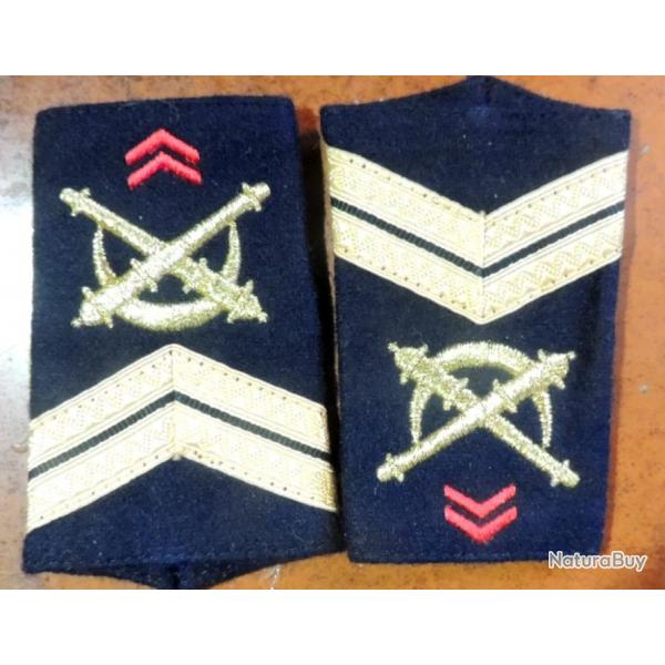 Patch Paire fourreaux paulettes Sergent Artillerie Etranger 54 pour collection Ne pas porter