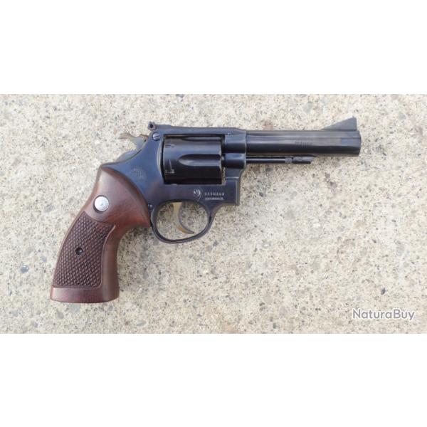 Revolver TAURUS Mod.83 Cal.38SP