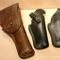 Lot HOLSTER cuir