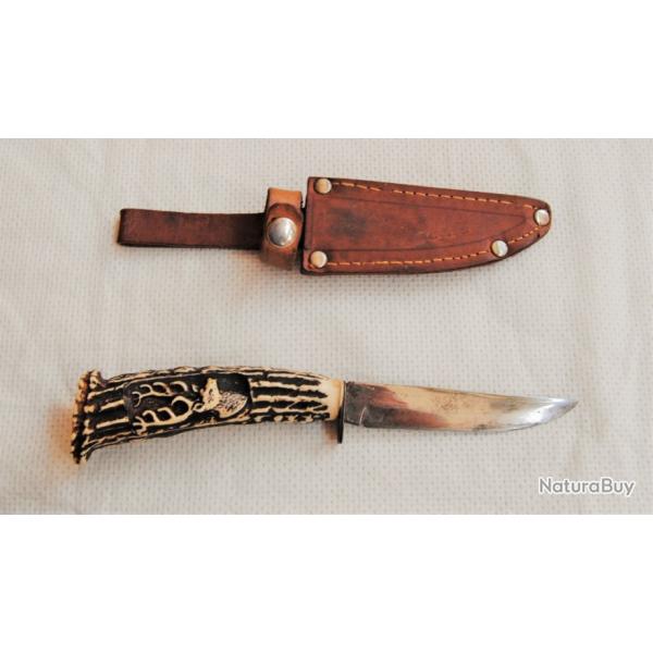 Coltello con impugnatura in corno di cervo realizzato da artigiani tedeschi di Solingen anni '50-'60