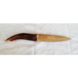 COLTELLO REALIZZATO INTERAMENTE "A MANO" CON IMPUGNATURA IN CORNO DI CERVO "ARTIGIANATO ABRUZZESE"